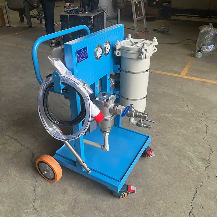 華豫生產(chǎn)供應(yīng)HYLYC-63L濾油機 過濾精度10微米